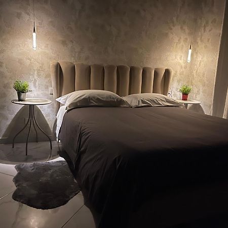 רומא Linda'S Guest House מראה חיצוני תמונה