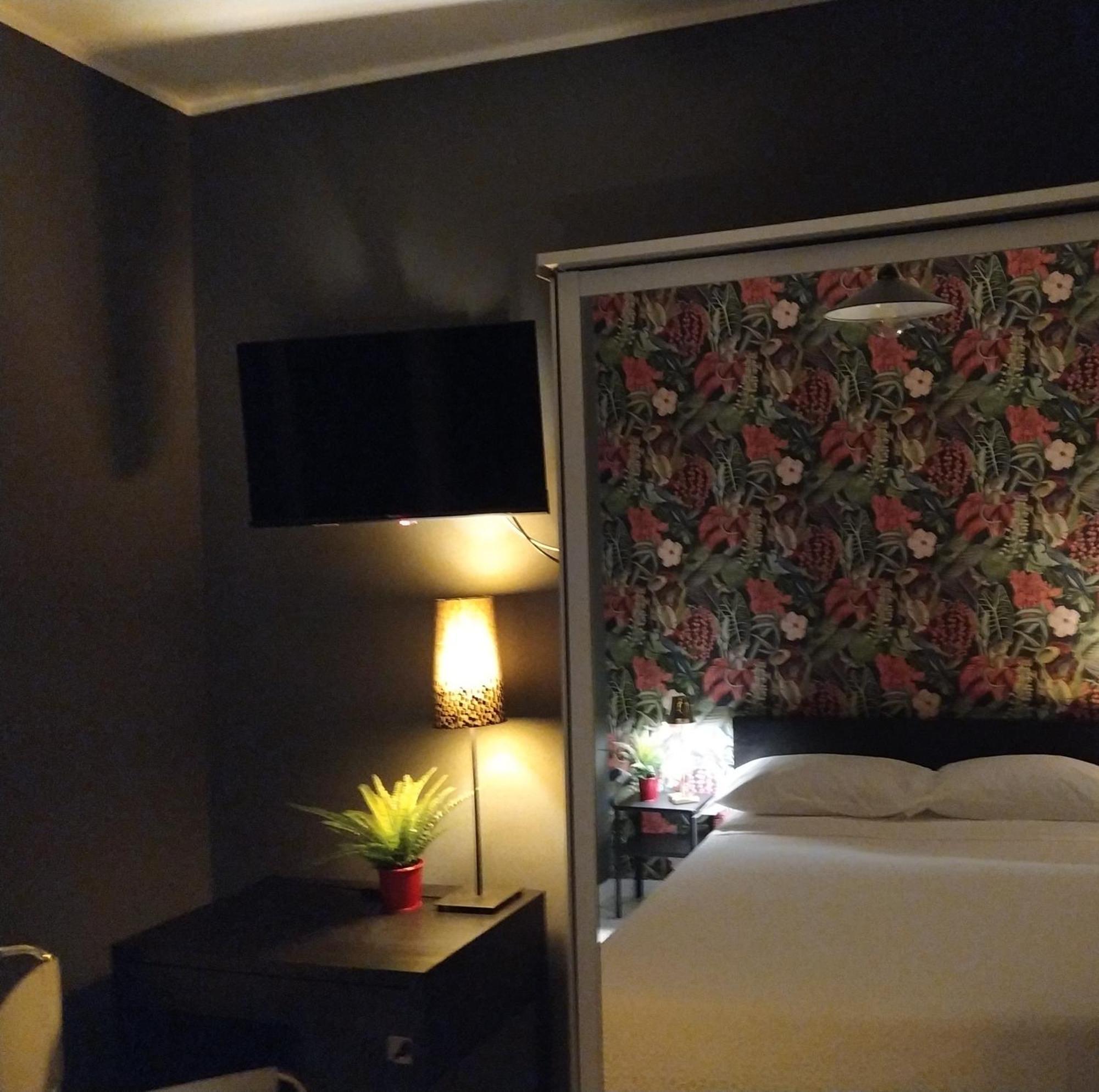 רומא Linda'S Guest House מראה חיצוני תמונה